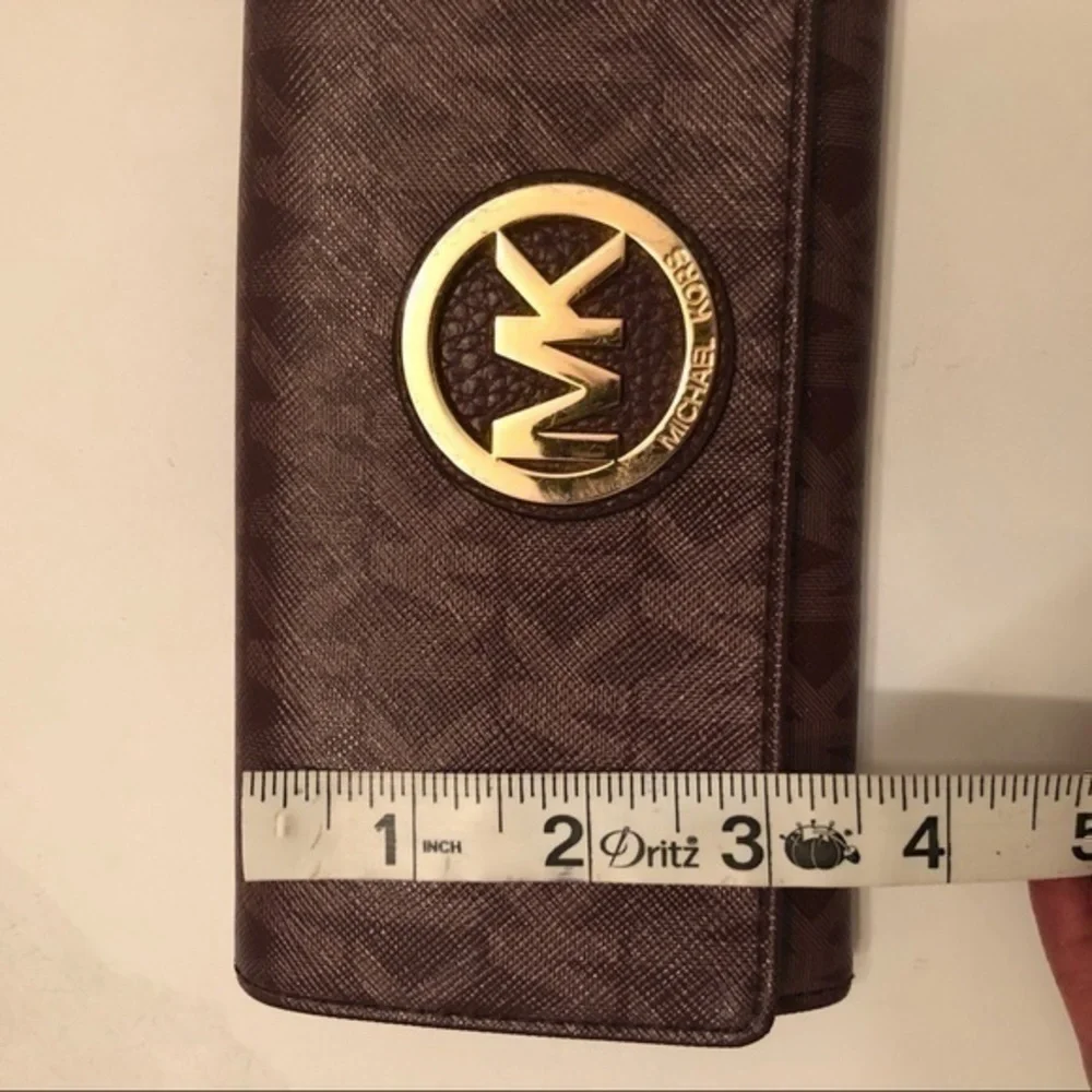 Michael kors burgundy red wallet logo